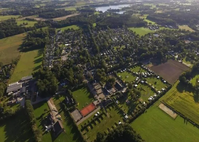 بيت للعطل In Near Veluwe